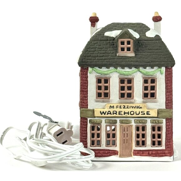 Dept 56 Heritage Village 1986 A Christmas Carol Fezziwigs Warehouse Lighted Chri - Picture 1 of 7